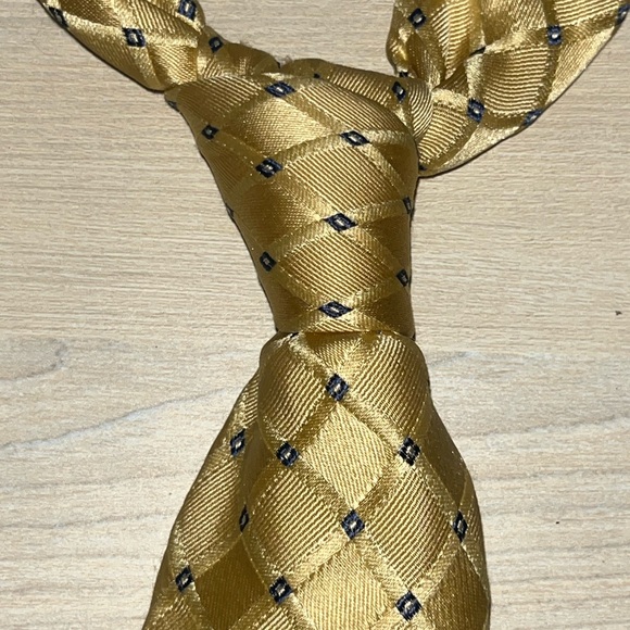3 for $30 | Michael Kors Tie | NWT - Picture 8 of 9